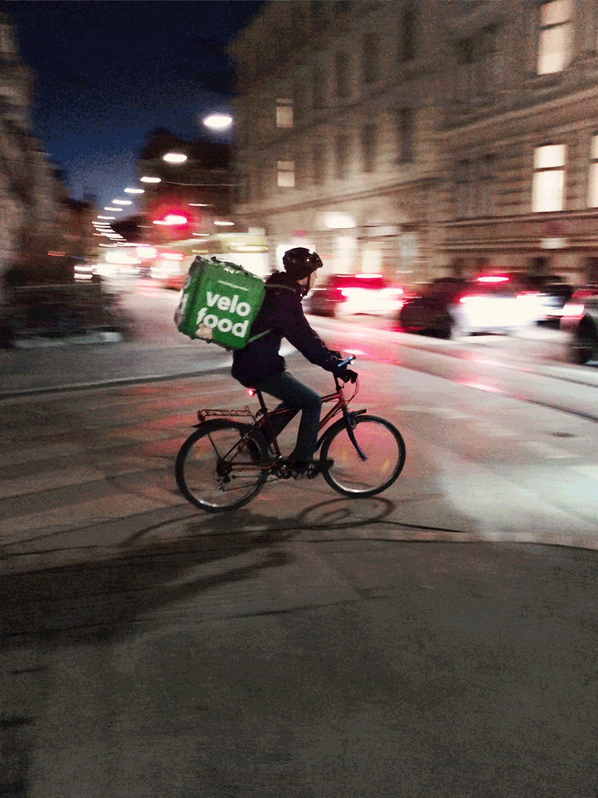 velofood_moodley_branding_gif_fahrer